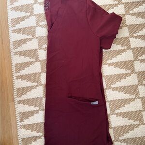 Figs Maroon Short Sleeve Top
